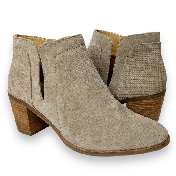 Lucky Brand Shoes - Lucky Brand Ponic Bootie 10 tan beige neutral suede leather textured cutout 10M